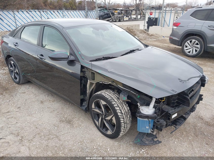 2023 Hyundai Elantra Sel