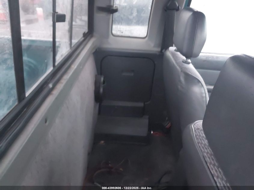 1996 Nissan Truck King Cab Se/King Cab Xe VIN: 1N6SD16S1TC352211 Lot: 43992606