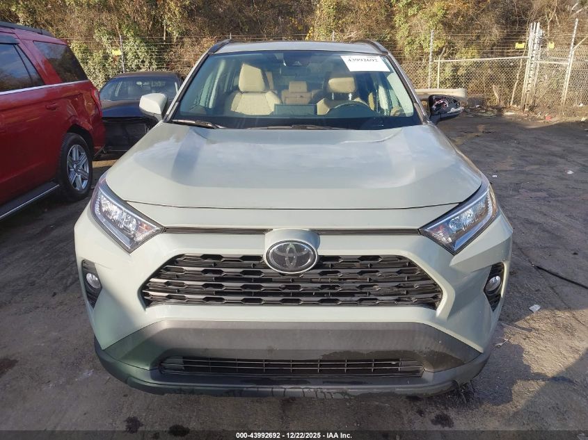 2020 Toyota Rav4 Xle VIN: 2T3W1RFVXLW091762 Lot: 43992692