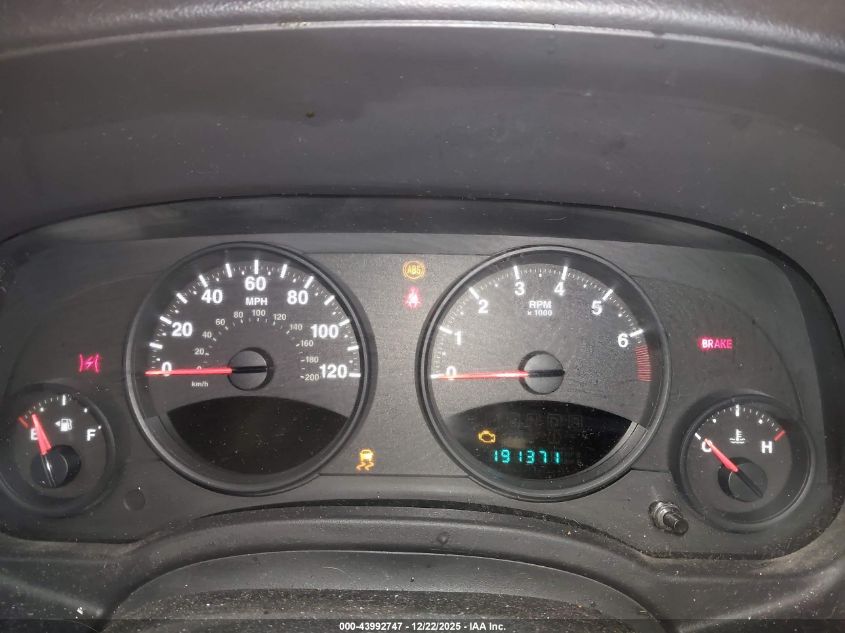 2013 Jeep Patriot Sport VIN: 1C4NJPBA4DD251460 Lot: 43992747