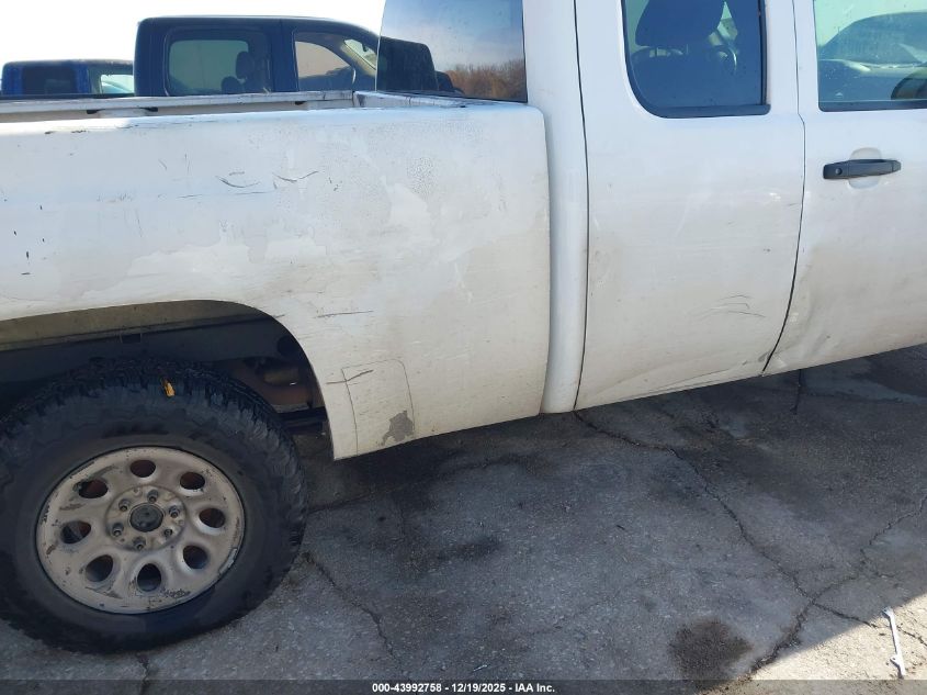 2009 GMC Sierra 1500 Work Truck VIN: 1GTEC19C09Z239086 Lot: 43992758