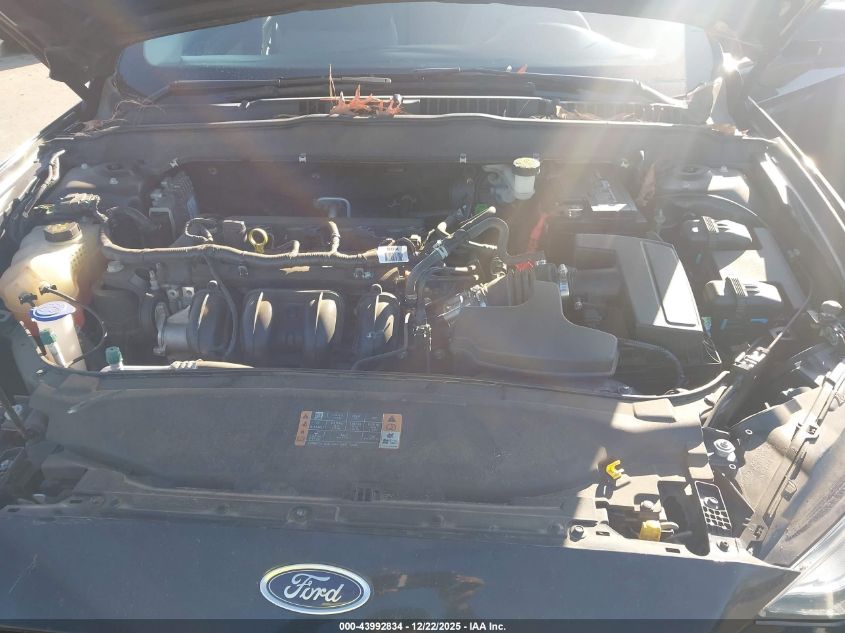 2017 Ford Fusion S VIN: 3FA6P0G72HR301153 Lot: 43992834