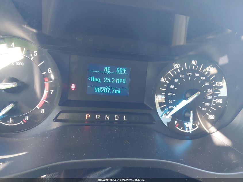 2017 Ford Fusion S VIN: 3FA6P0G72HR301153 Lot: 43992834