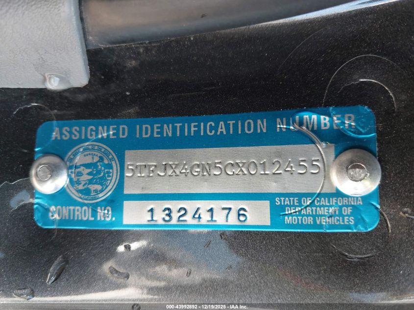 2012 Toyota Tacoma Prerunner VIN: 5TFJX4GN5CX012455 Lot: 43992892