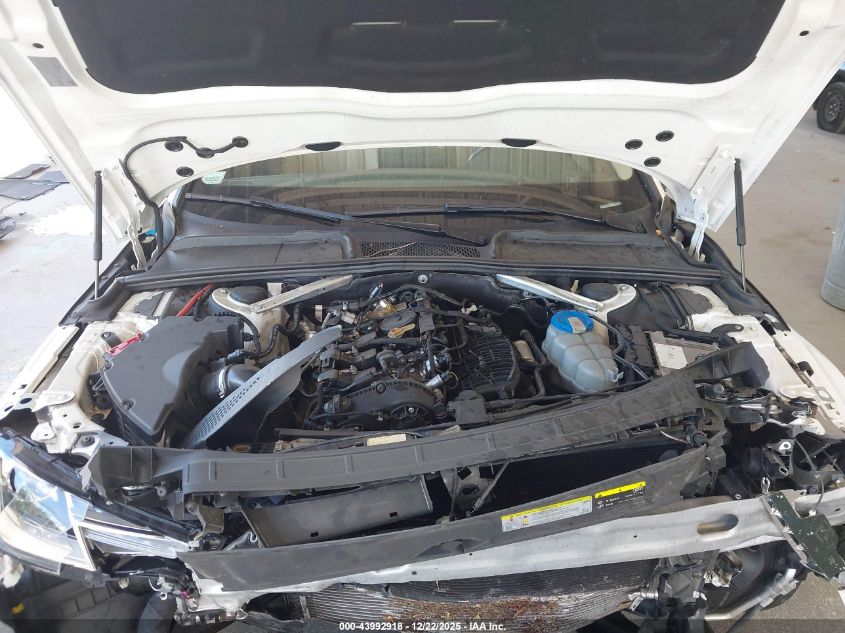 2018 Audi A4 2.0T Tech Ultra Premium/2.0T Ultra Premium VIN: WAUKMAF45JA192098 Lot: 43992918