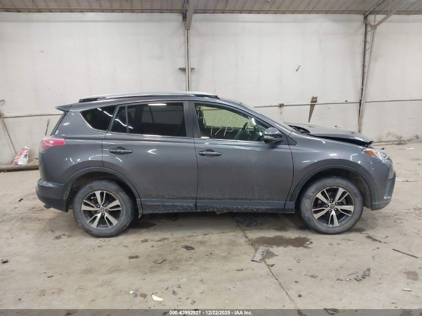 2017 Toyota Rav4 Xle VIN: JTMWFREV8HJ107188 Lot: 43992921