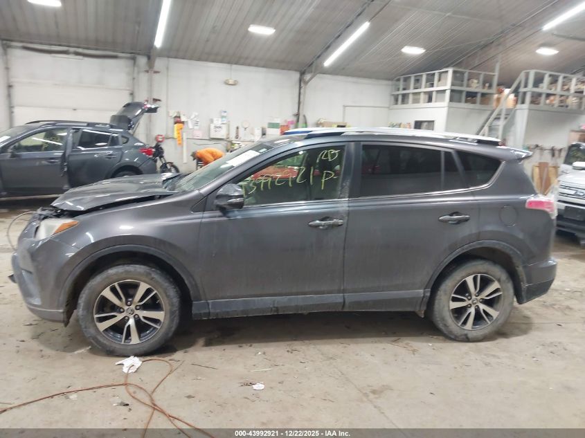 2017 Toyota Rav4 Xle VIN: JTMWFREV8HJ107188 Lot: 43992921