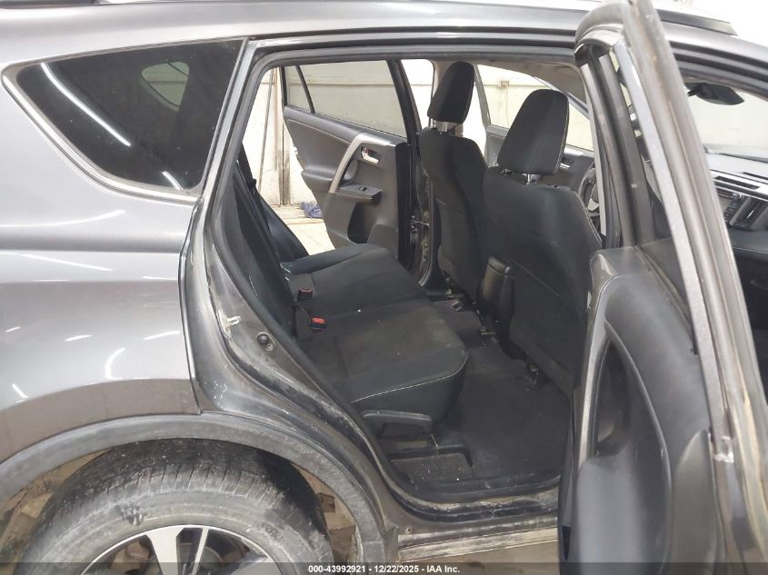 2017 Toyota Rav4 Xle VIN: JTMWFREV8HJ107188 Lot: 43992921