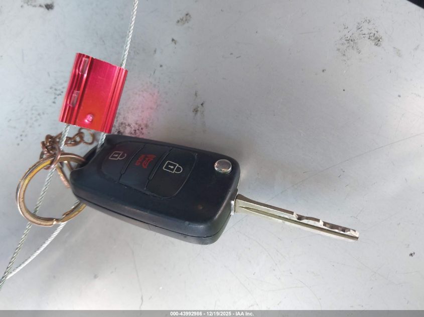 2013 Kia Soul VIN: KNDJT2A53D7562733 Lot: 43992986