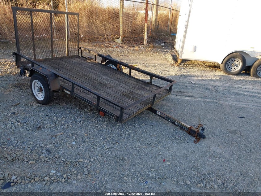 Vin: 4ymbu0817kg037659, lot: 44488729, cary-on 5x8g 2019 img_1
