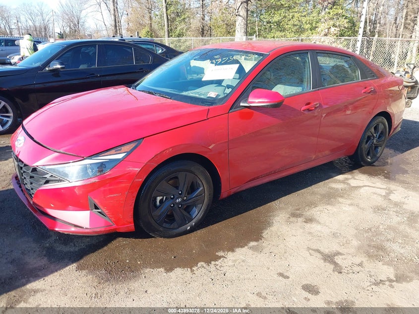 2023 Hyundai Elantra Sel