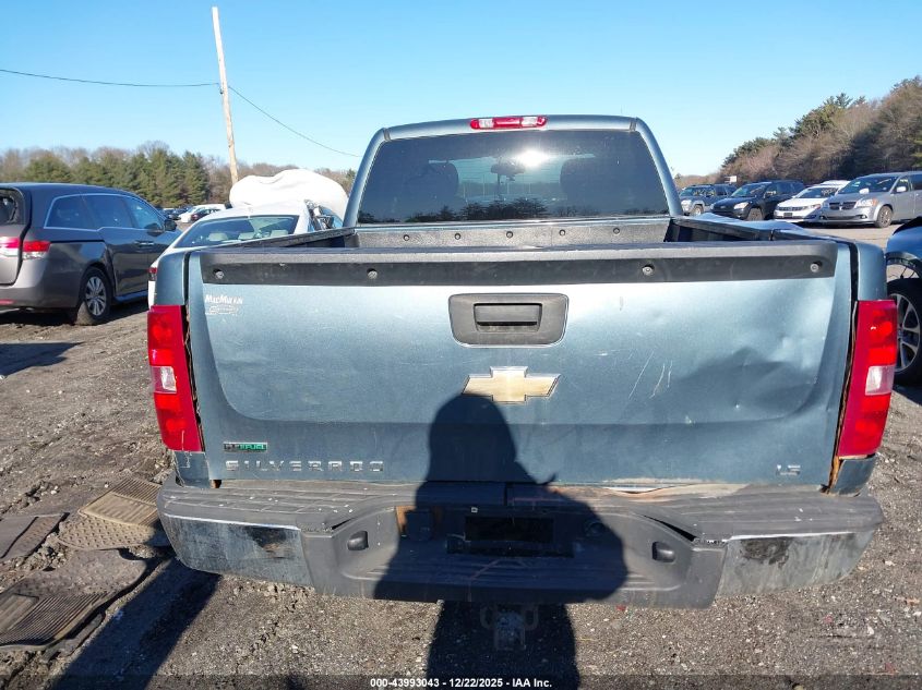 2010 Chevrolet Silverado 1500 Ls VIN: 1GCSKREA4AZ258690 Lot: 43993043