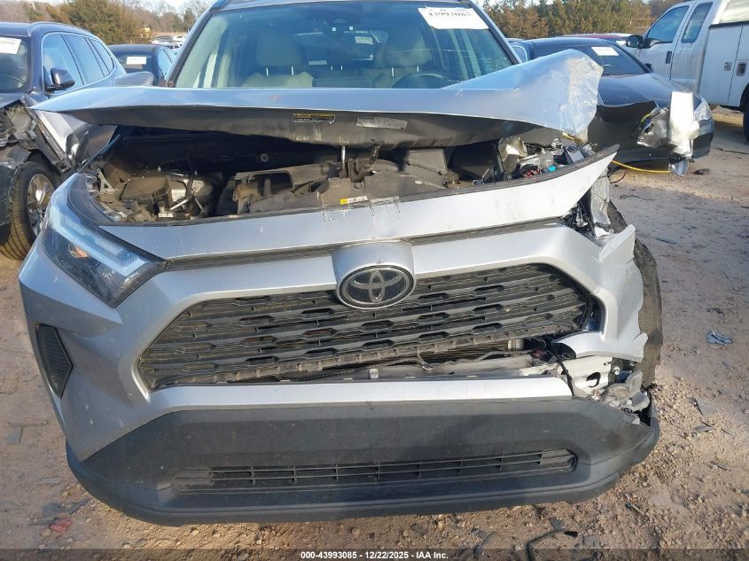 2022 Toyota Rav4 Xle VIN: 2T3P1RFV9NW288185 Lot: 43993085