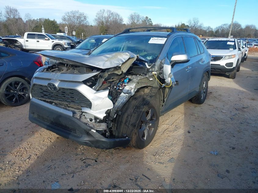 2022 Toyota Rav4 Xle VIN: 2T3P1RFV9NW288185 Lot: 43993085