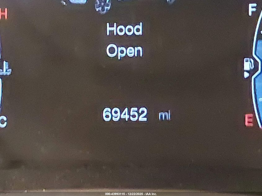 2018 Jeep Compass Latitude 4X4 VIN: 3C4NJDBB9JT282961 Lot: 43993115