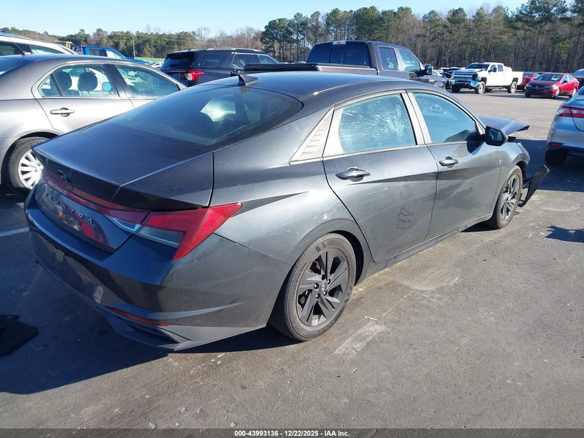 2021 Hyundai Elantra Sel