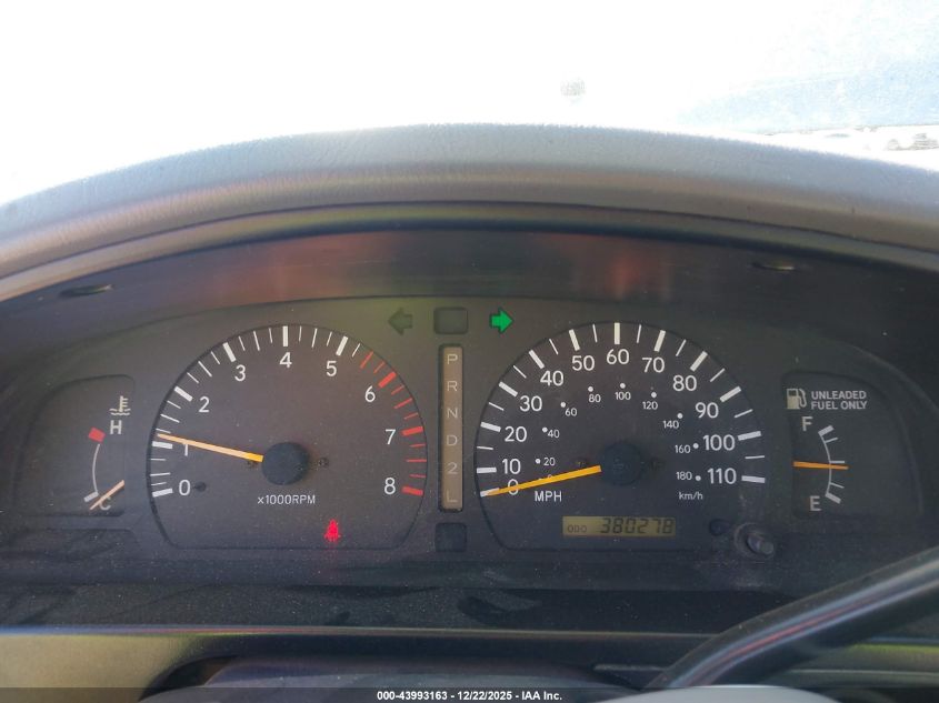 2000 Toyota Tacoma VIN: 5TEVL52N4YZ717354 Lot: 43993163