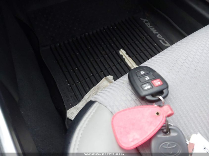 2017 Toyota Camry Se VIN: 4T1BF1FK0HU642367 Lot: 43993306