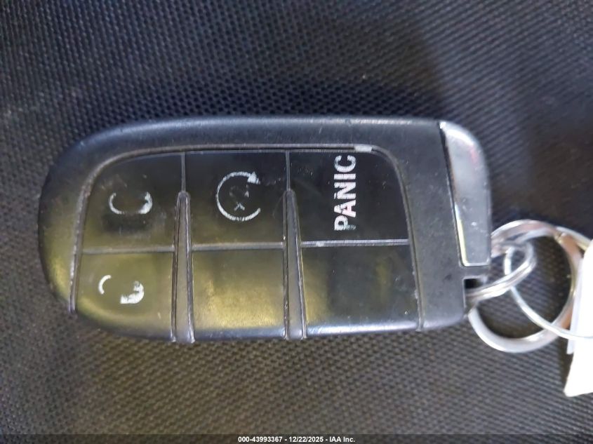 2016 Jeep Renegade Latitude VIN: ZACCJBBT2GPE05276 Lot: 43993367