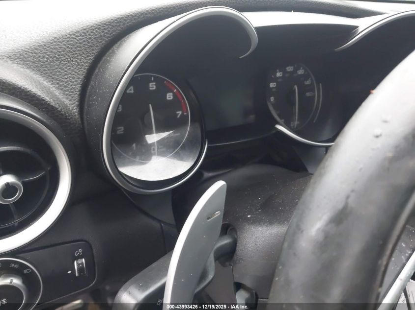 2017 Alfa Romeo Giulia Ti Awd VIN: ZARFAEEN8H7549978 Lot: 43993426