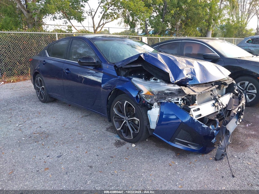 2024 NISSAN ALTIMA SR FWD