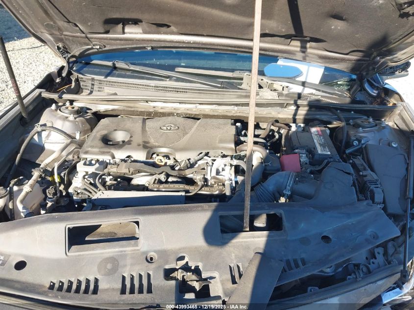 2020 Toyota Camry Le VIN: 4T1C11AK0LU385424 Lot: 43993465