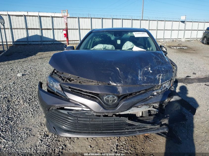 2020 Toyota Camry Le VIN: 4T1C11AK0LU385424 Lot: 43993465