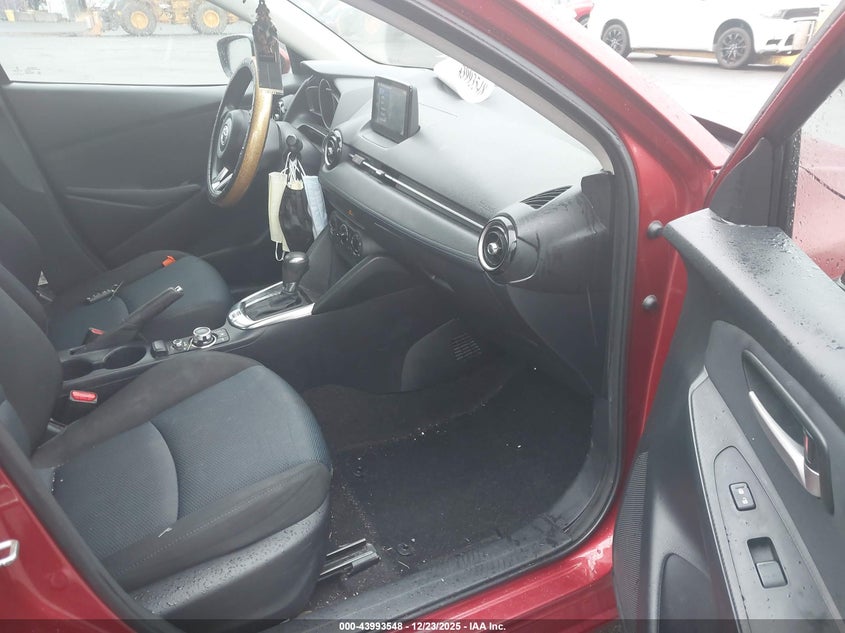 2020 Toyota Yaris Le