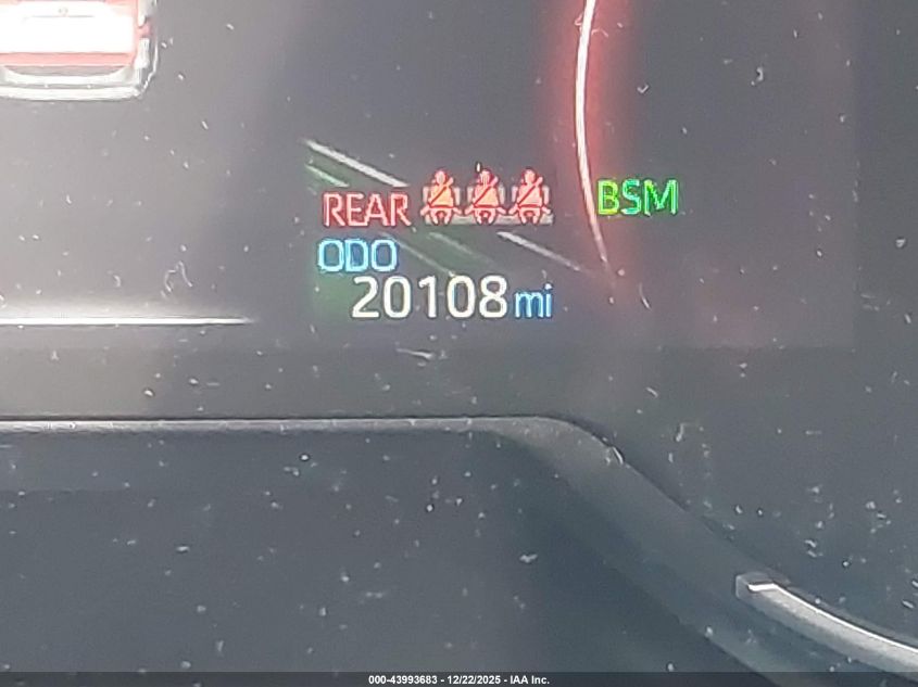 2024 Toyota Rav4 Xle Premium VIN: 2T3A1RFV9RC402215 Lot: 43993683