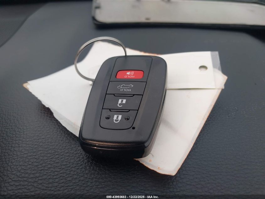 2024 Toyota Rav4 Xle Premium VIN: 2T3A1RFV9RC402215 Lot: 43993683