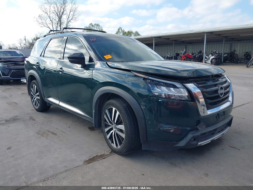 2023 Nissan Pathfinder Platinum Fwd