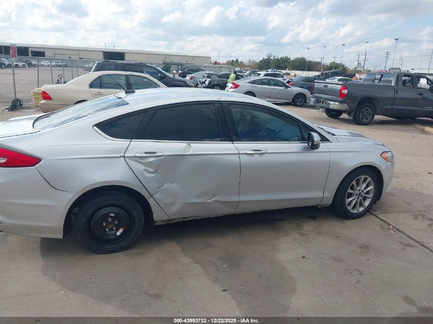 2017 Ford Fusion Se VIN: 3FA6P0H78HR397028 Lot: 43993732