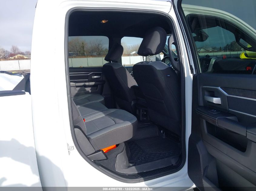 2024 Ram 2500 Big Horn 4X4 6'4 Box VIN: 3C6UR5DJXRG285426 Lot: 43993759