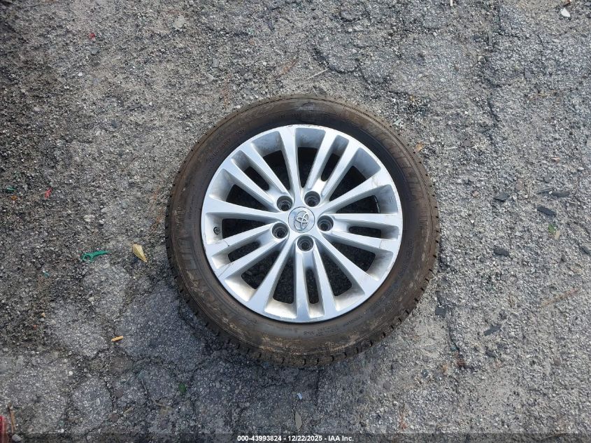 2015 Toyota Avalon Hybrid Xle Touring VIN: 4T1BD1EBXFU040662 Lot: 43993824