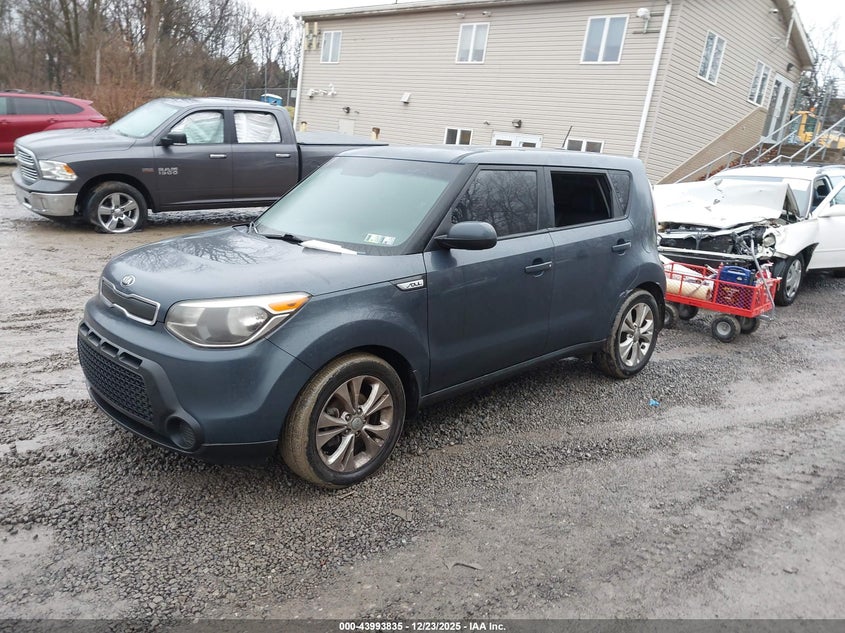 2015 KIA SOUL auction photo 2
