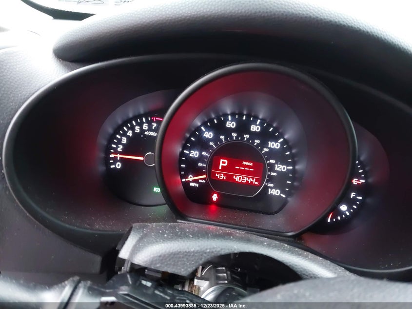 2015 KIA SOUL auction photo 7