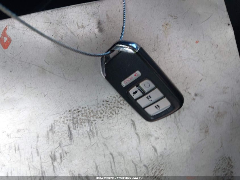 2022 Honda Pilot Awd Elite VIN: 5FNYF6H04NB073826 Lot: 43993996