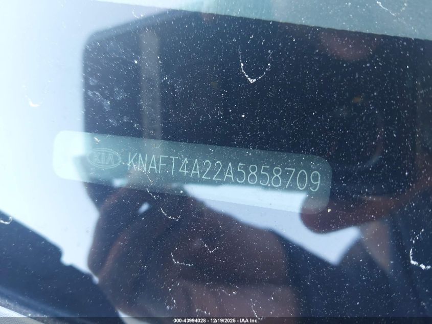 2010 Kia Forte Lx VIN: KNAFT4A22A5858709 Lot: 43994028