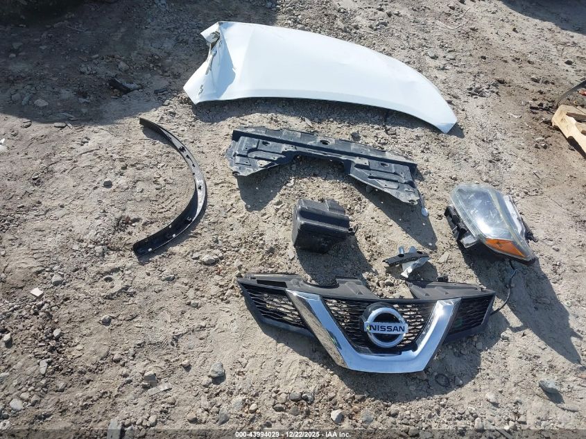 2014 Nissan Rogue Sv VIN: 5N1AT2MV5EC785632 Lot: 43994029