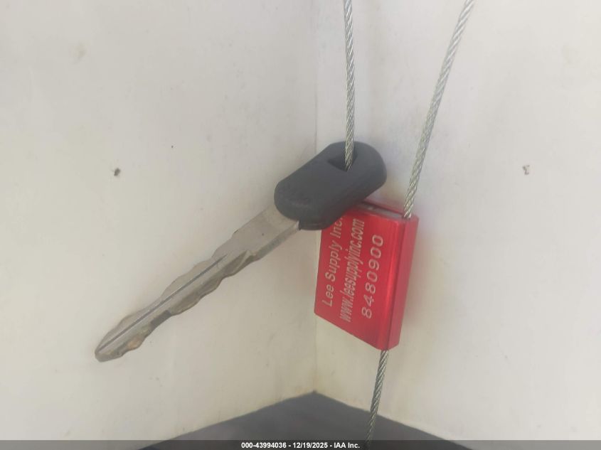 1996 GMC Yukon VIN: 3GKEK18R7TG522444 Lot: 43994036