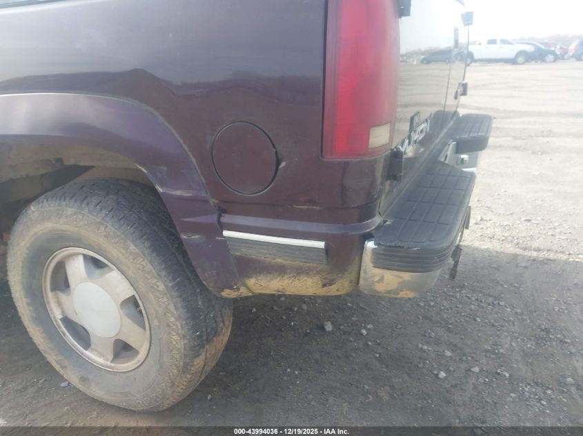 1996 GMC Yukon VIN: 3GKEK18R7TG522444 Lot: 43994036