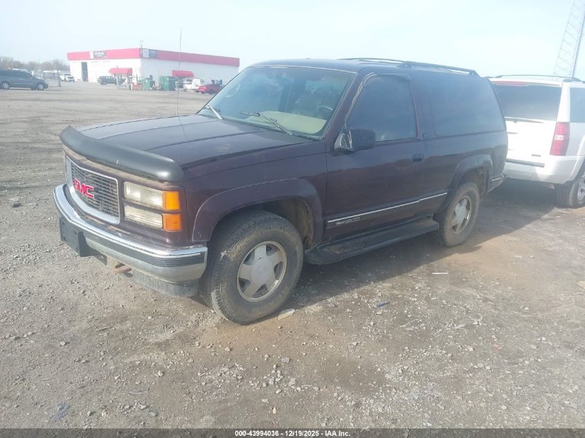 3GKEK18R7TG522444 1996 GMC YUKON photo no. 2