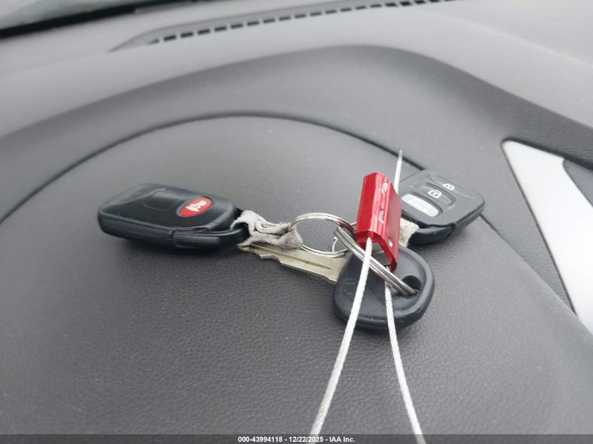 2011 Hyundai Elantra Gls VIN: 5NPDH4AE7BH047804 Lot: 43994118