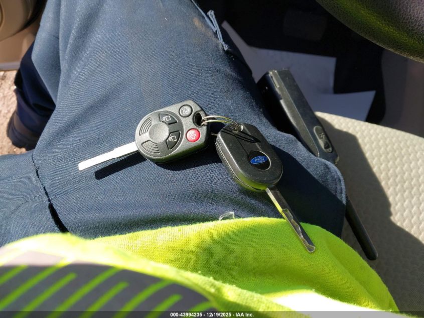 2017 Ford Escape Se VIN: 1FMCU0GD9HUB56581 Lot: 43994235