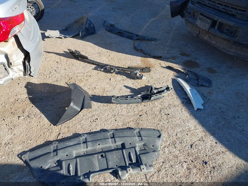 2012 Toyota Prius C Four VIN: JTDKDTB38C1519771 Lot: 43994281