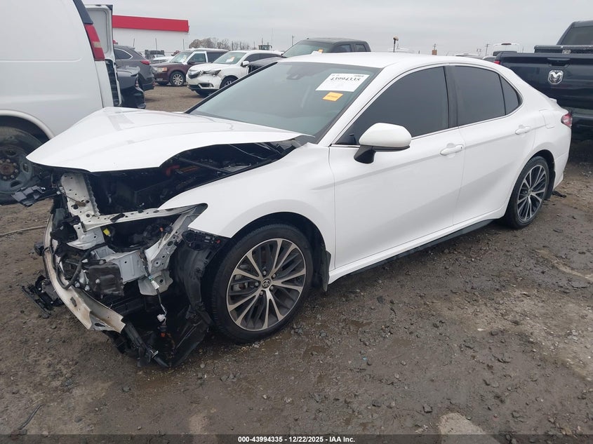 2020 Toyota Camry Se