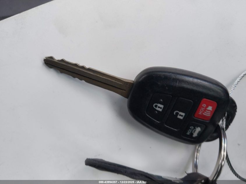 2019 Toyota Corolla Le VIN: 5YFBURHE4KP875477 Lot: 43994357