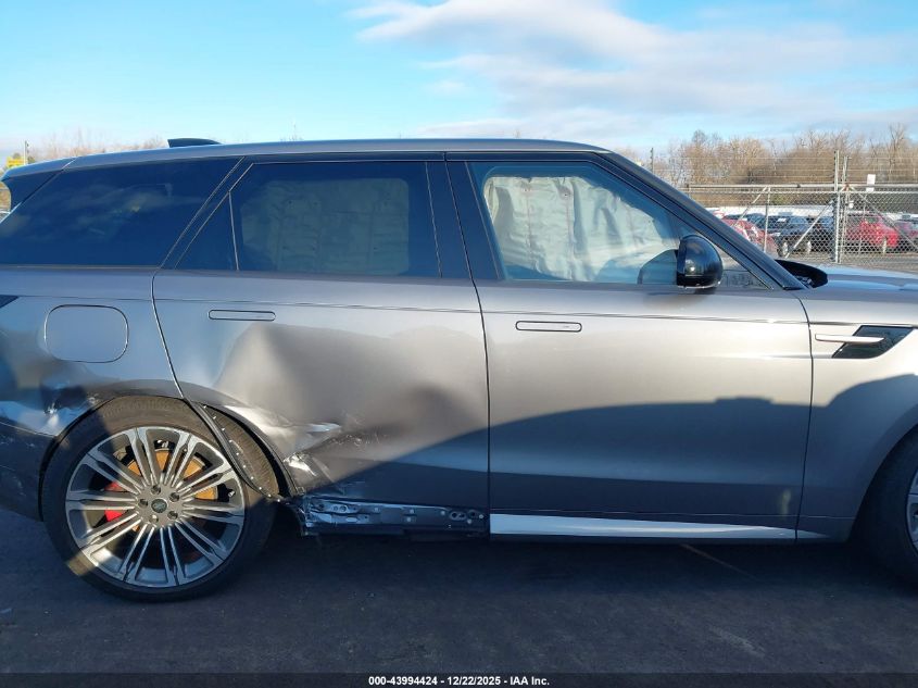 2025 Land Rover Range Rover Sport P460 Dynamic Se VIN: SAL1L9E44SA457847 Lot: 43994424