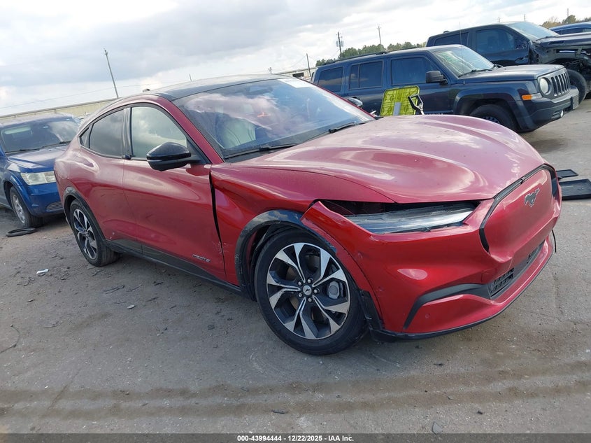 2022 Ford Mustang Mach-E Premium