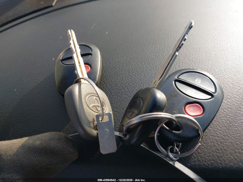 2008 Toyota Tundra Limited 5.7L V8 VIN: 5TBDV58118S518505 Lot: 43994542